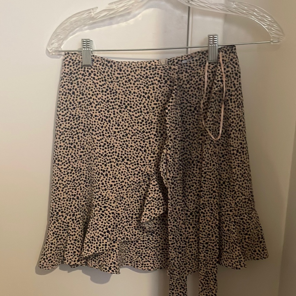 Princess Polly cheetah print skirt